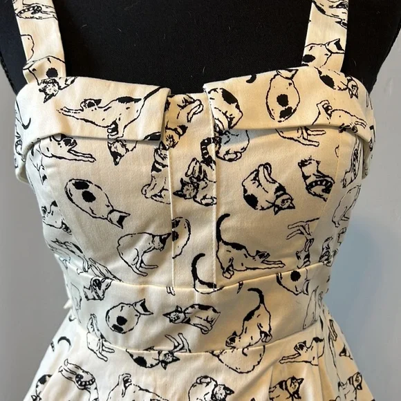 Women’s retro cat dress - Picture 2 of 5
